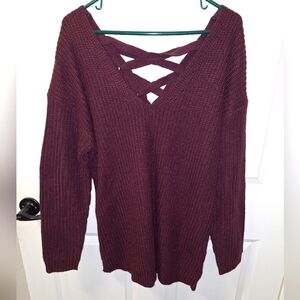 A Harlow and Rose double v-neck thick laced top burgundy sweater in an XL